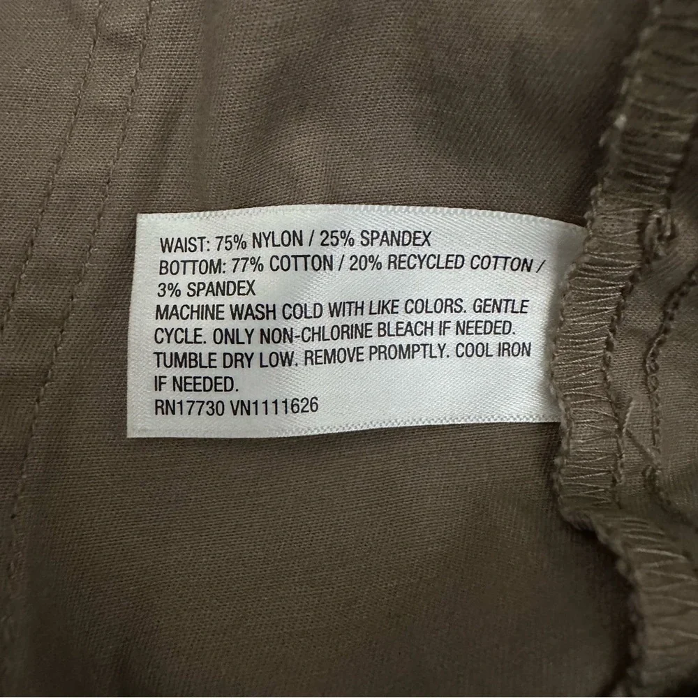 Ingrid & Isabel Women’s Maternity Tan Nylon Full Panel Brown Pants Size XS - Picture 8 of 10